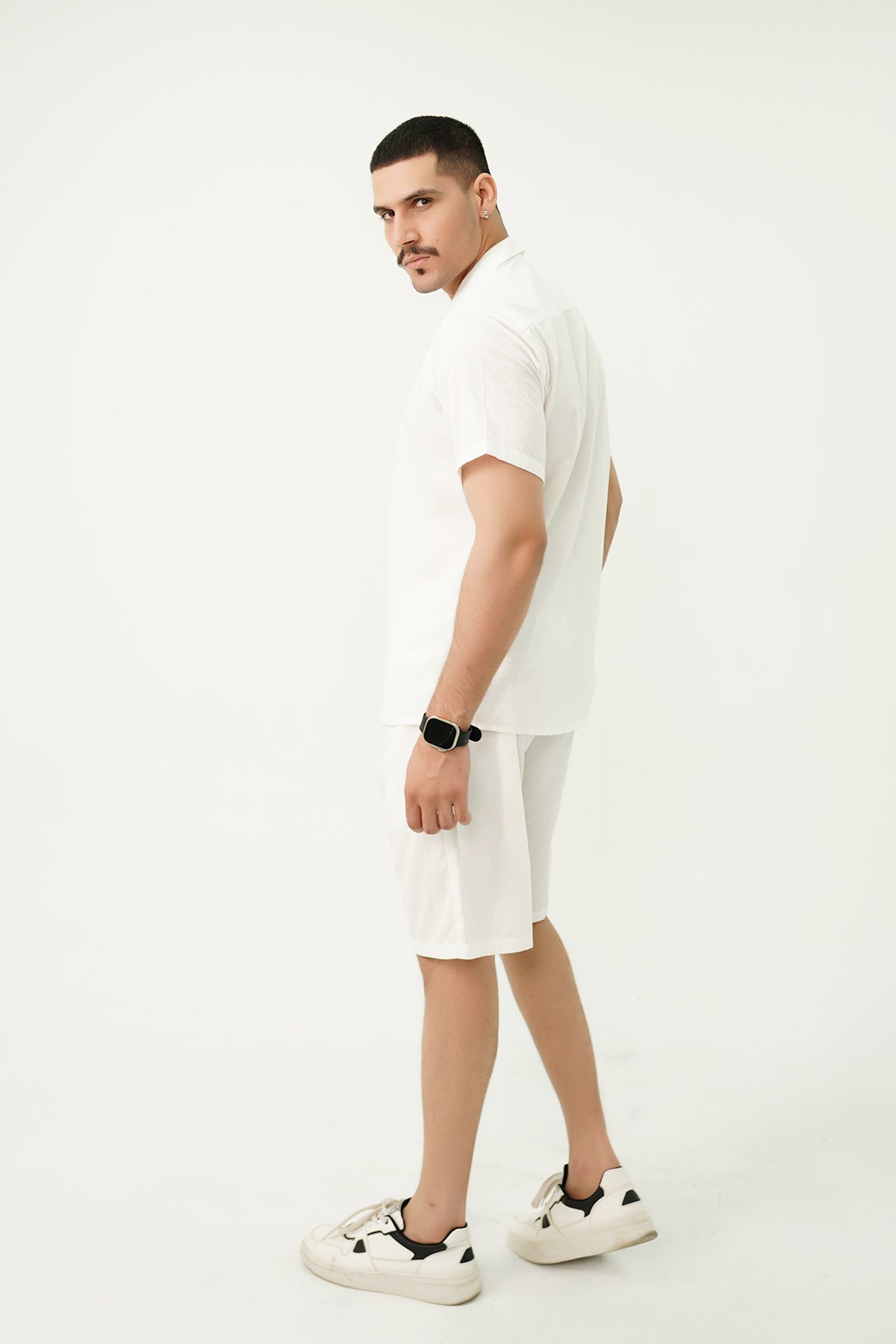 TEXTURED SHORTS SET
