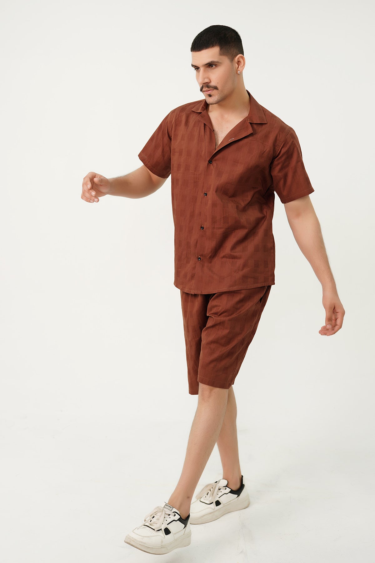 TEXTURED SHORTS SET